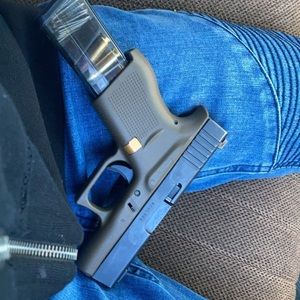 Meet your Posher, Luis